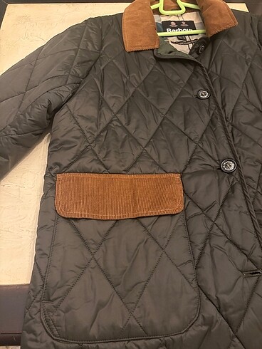 44 Beden haki Renk Orjinal Barbour ceket