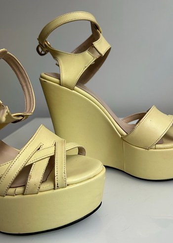 Sarı Platform Topuklu Kadın Sandalet - Görsel 6
