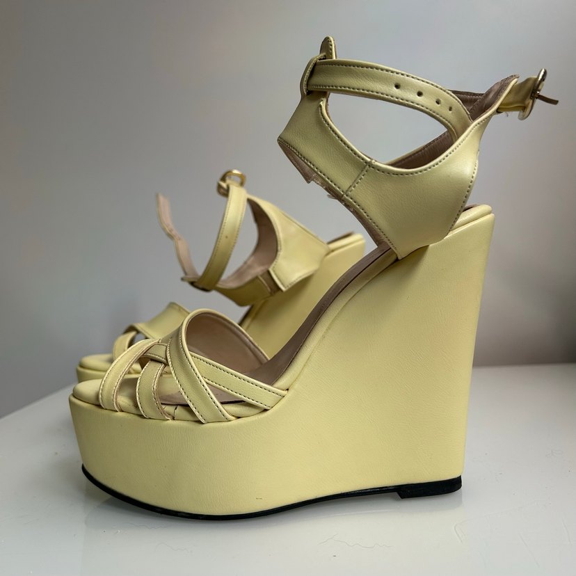 Sarı Platform Topuklu Kadın Sandalet - Görsel 4