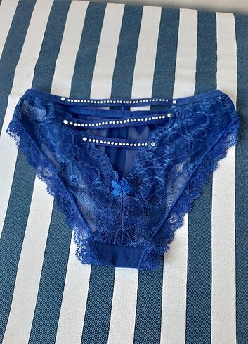 Dantelli arkası taşlı külot  - Görsel 2