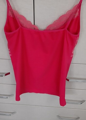 Önü dantel detayli kolsuz tişört  - Görsel 5