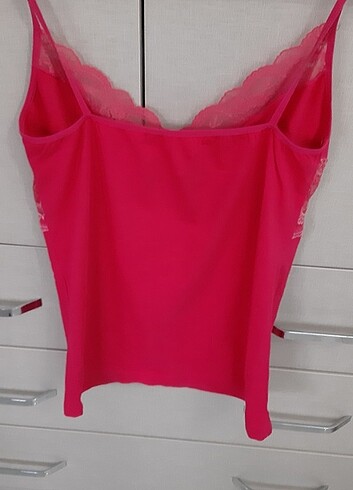 Önü dantel detayli kolsuz tişört  - Görsel 6