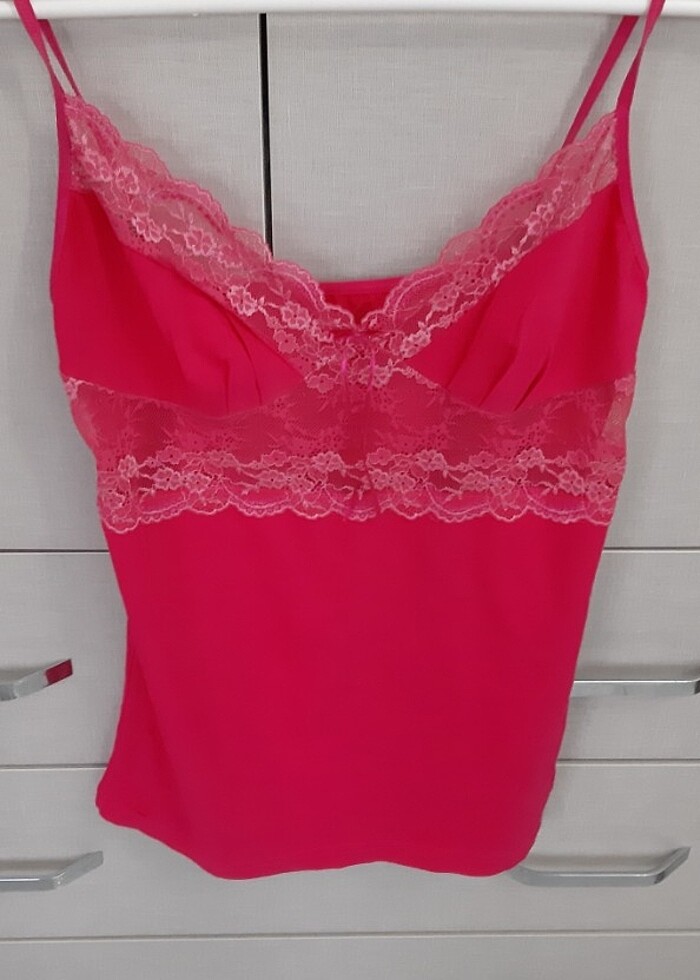 Önü dantel detayli kolsuz tişört  - Görsel 3