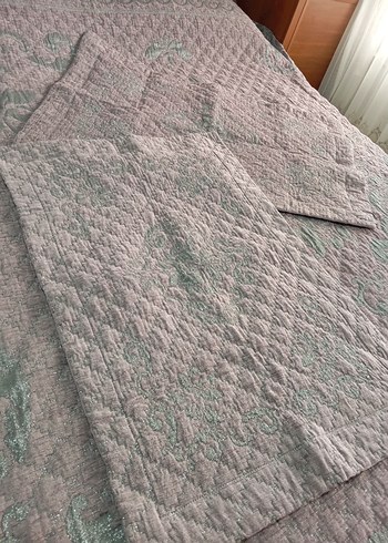 Taç Marka Simli Pastel Yatak Örtüsü - Görsel 7