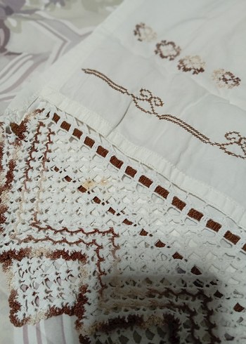 Nakış Dantelli Beyaz Buzdolabi veya Masa Örtüsü - Görsel 3