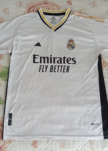 REAL MADRİD FORMA