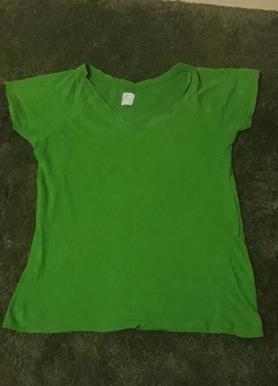 zara yeşil tişört 