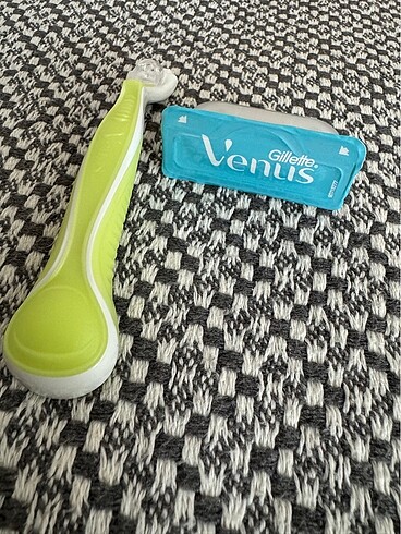 Diğer Venus gillette tıraş bıçağı