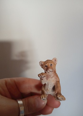 Schleich Yavru Aslan Figür 7 cm - Görsel 3
