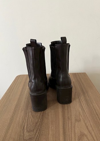 Kahverengi Deri Stiletto Topuklu Kadın Bot - Görsel 3