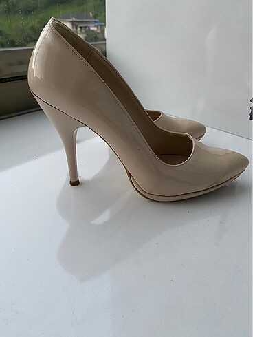 37 Beden Stiletto