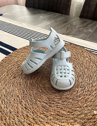 İgor tobby sandalet