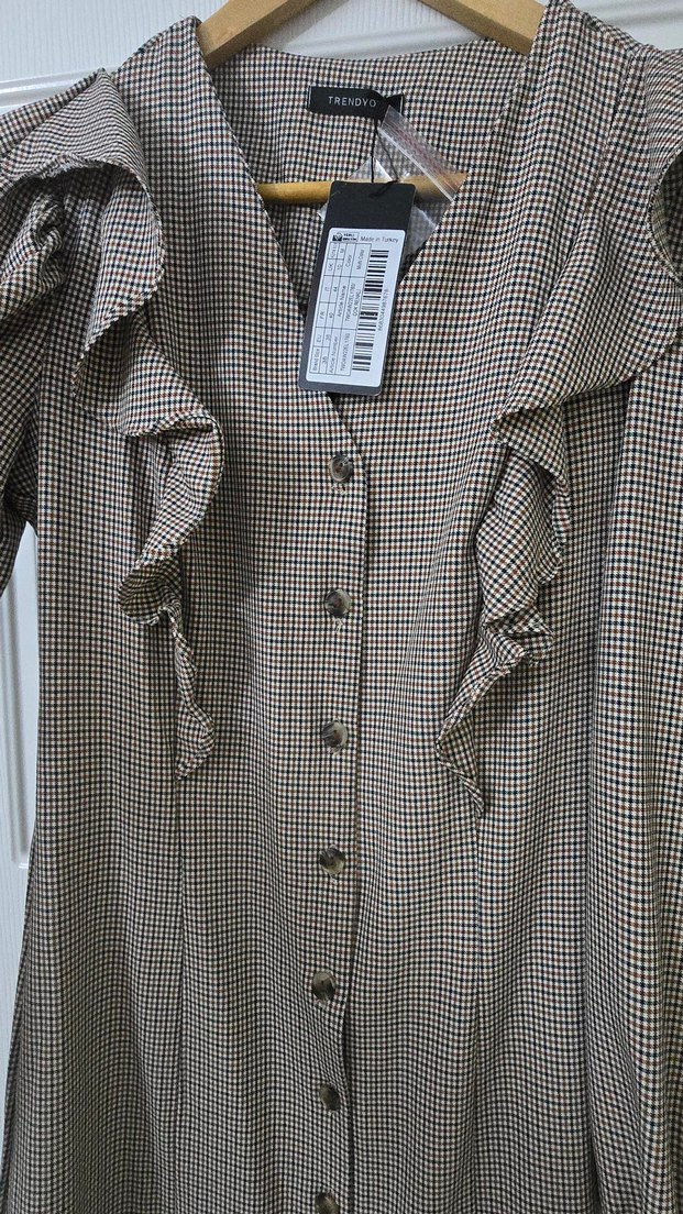 Düğmeli Bej Ekose Midi Elbise - Görsel 5