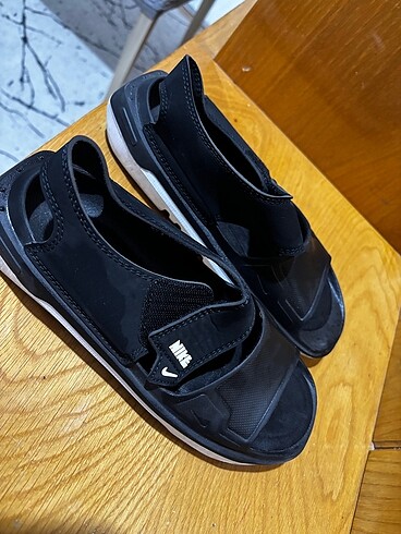 Nike Sandalet