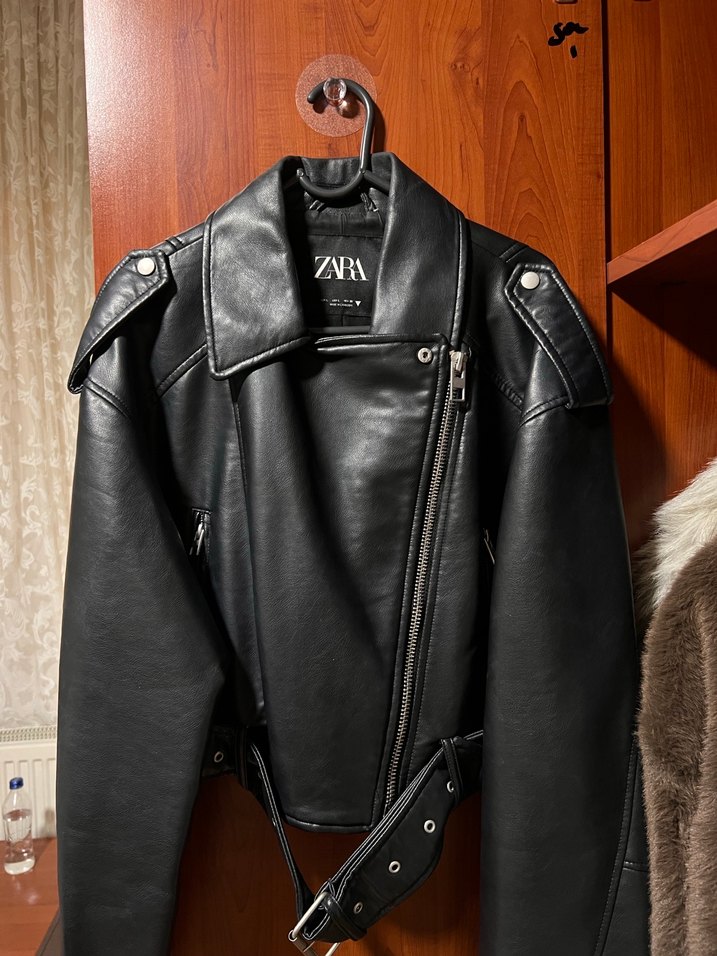Zara Siyah Deri Ceket - Görsel 4