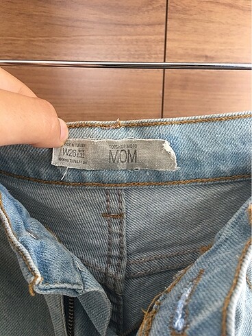 26 Beden mavi Renk Topshop mom jean şort