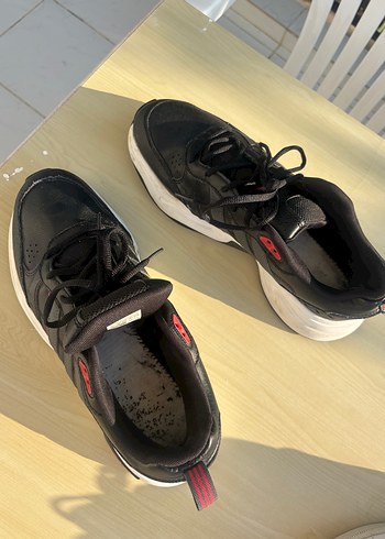 44 Beden kırmızı Renk Kırmızı Siyah Bağcıklı Erkek Adidas Orjinal Spor Ayakkabı