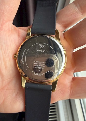 Guess Altın Renkli Kadın Kol Saati - Görsel 3