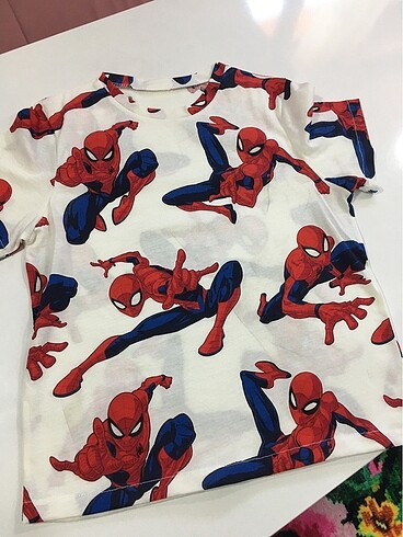 6 yaş Spiderman lı penye