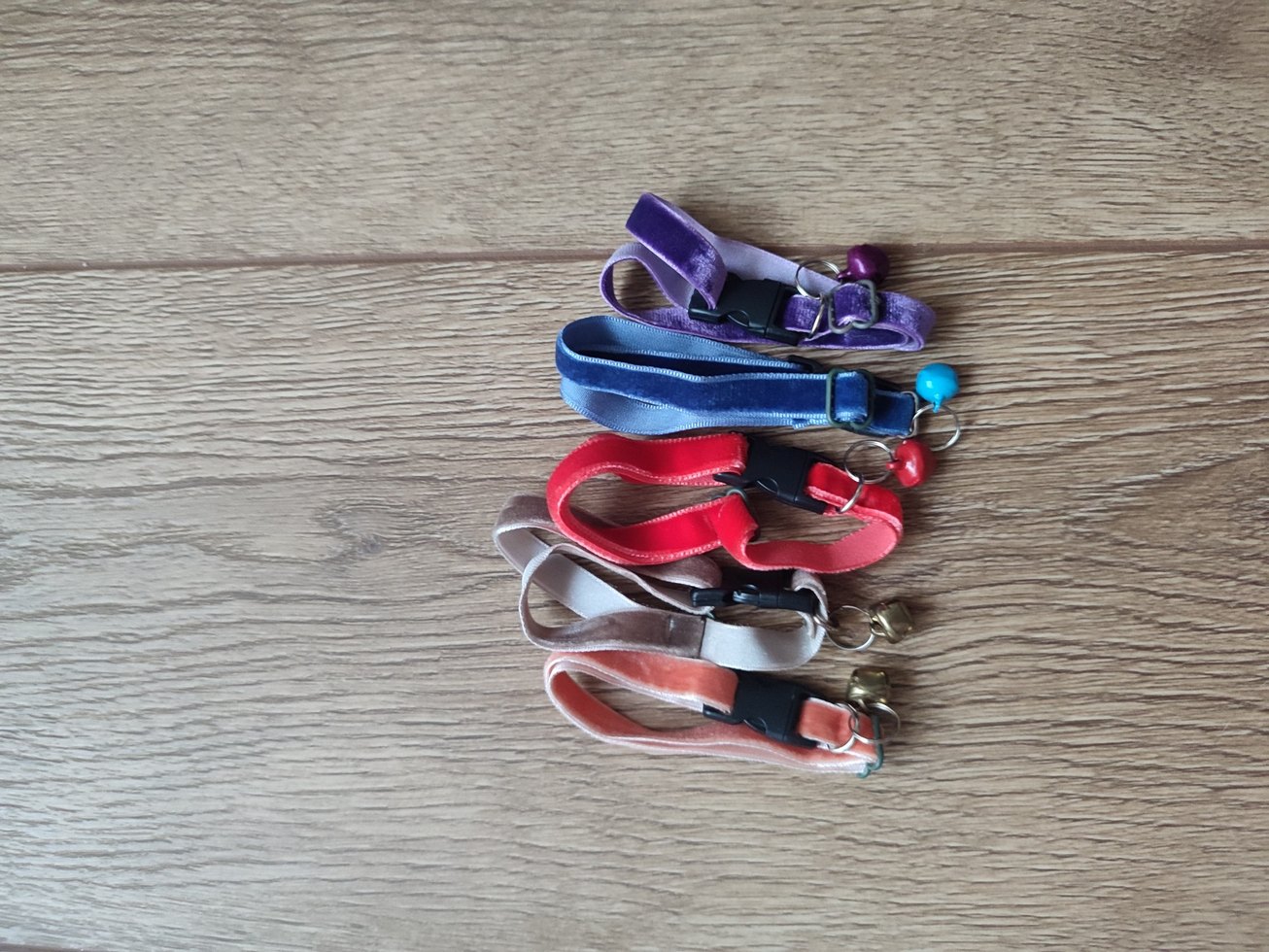 Renkli Kadife Kedi Tasması 5li - Görsel 2