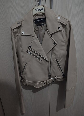 Pull Bear Bayan Deri Ceket