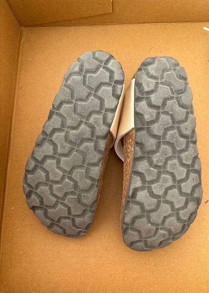 30 numara parmak arası terlik - Görsel 3