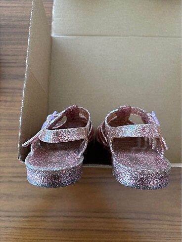 31 Beden pembe Renk Next jelly sandalet