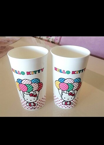 Tupperware hello kitty 2li bardak