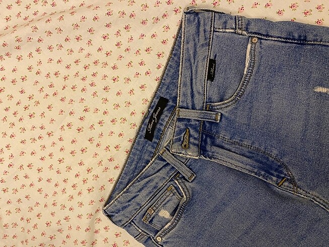 xs Beden Mavi straight jean