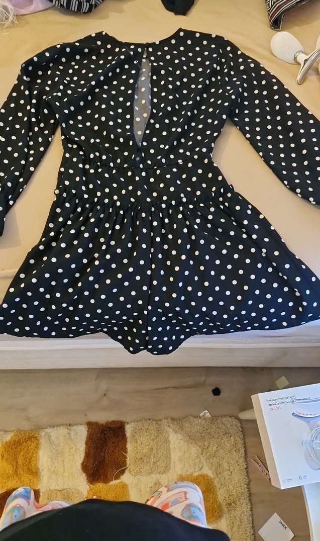 Uzun Kollu Siyah Puantiyeli  şortlu elbise - Görsel 2