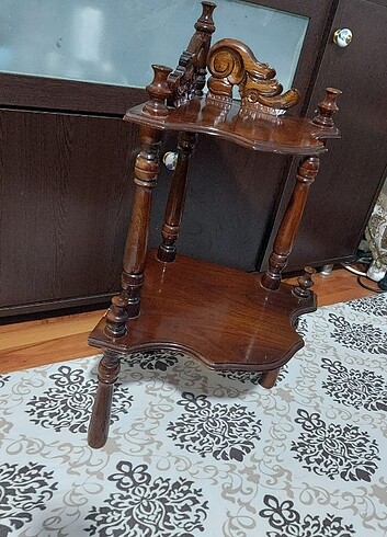 Beden Köşe çiçeklik diploluk