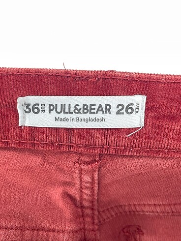 26 Beden kırmızı Renk Pull and Bear Jean / Kot %70 İndirimli.
