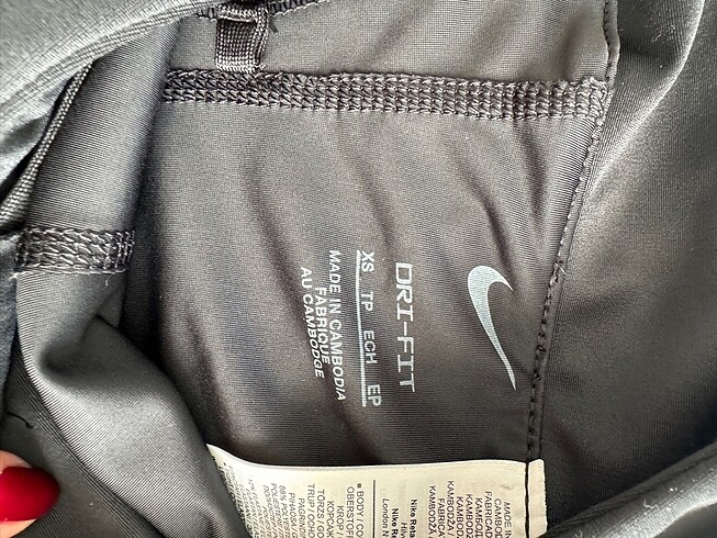 Nike Nike taytlı şort
