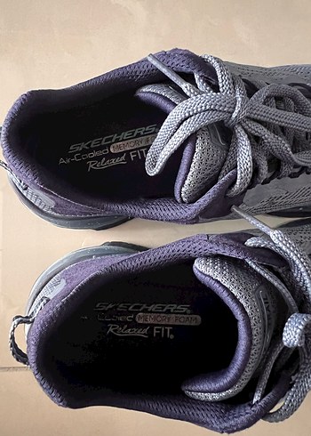 Skechers Dlux Trail