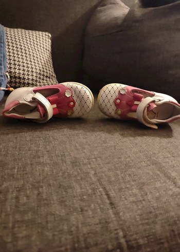 Pembe Puanlı Kemerli ortapedik Ayakkabı - Görsel 3