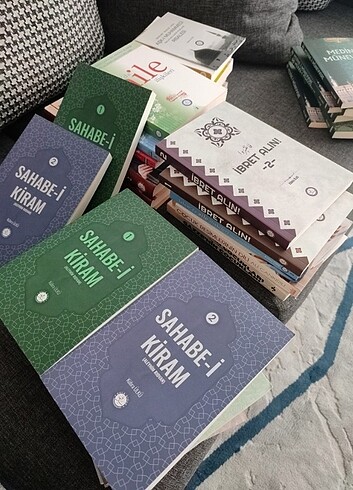  Dini kitap