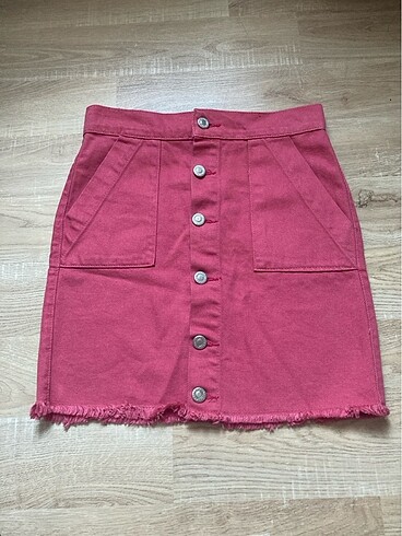 Etek pembe