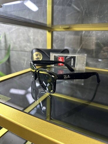 Rayban