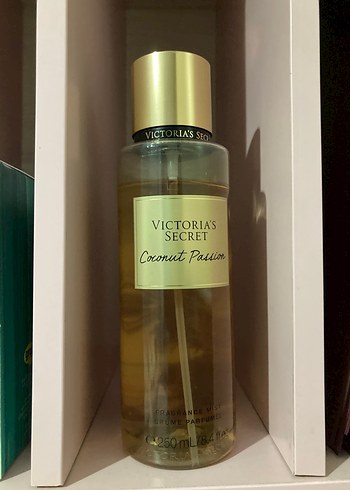 Victoria's Secret Coconut Passion Kadın Parfümü 250ml