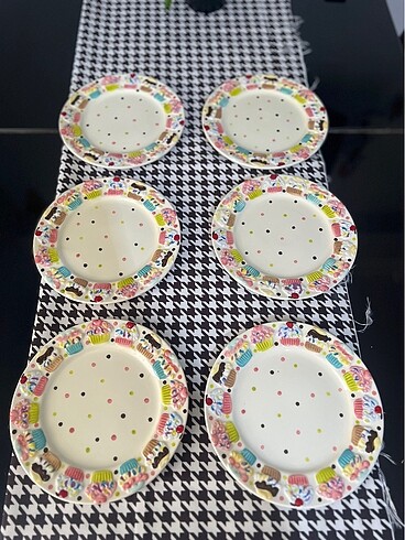 Beden Cupcake porselen pasta tabağı