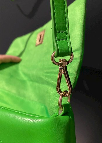 Yeşil Deri Kemer Detaylı Kadın Çanta - Görsel 6