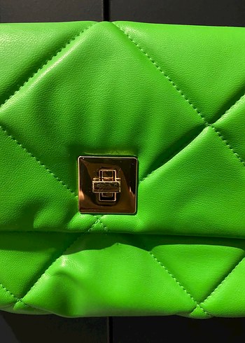 Yeşil Deri Kemer Detaylı Kadın Çanta - Görsel 2