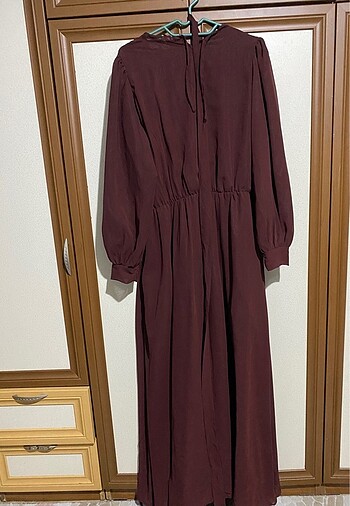 Diğer BAYAN BORDO ELBİSE