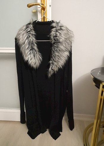 Gri Kürklü Uzun Kollu Kadın Hırka - Görsel 2