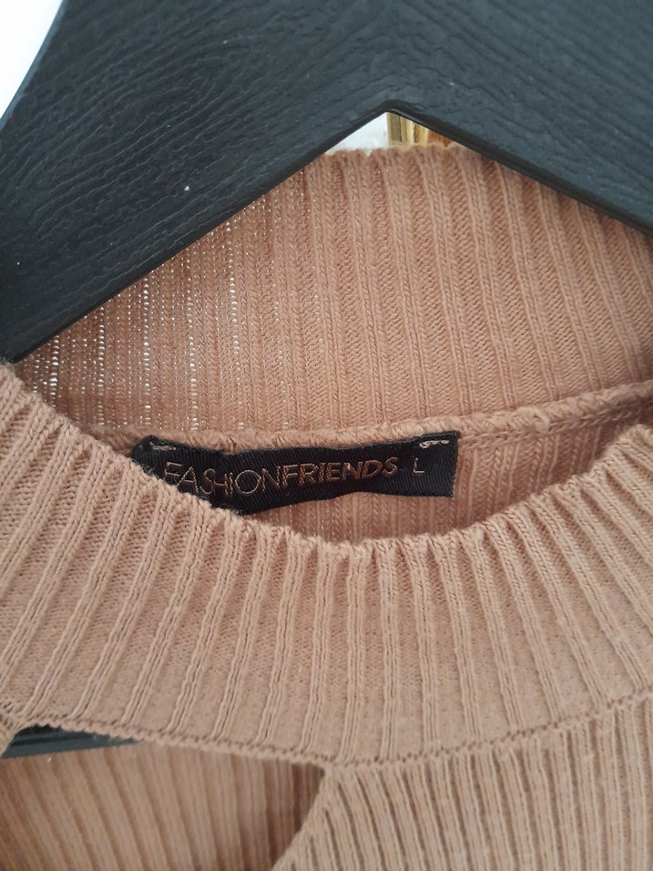 Bej Yüksek Yakalı Triko Kadın Kazak - Görsel 2