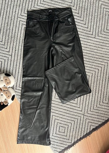 Kadın Siyah Deri Midi Kemerli Pantolon tam boy