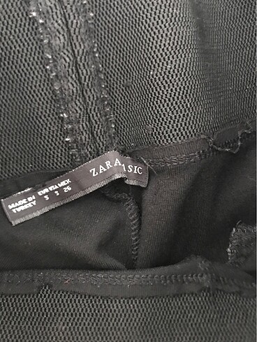 Zara Tayt Zara penye pantolon sadece ufak bi lastikli bölgede hata va