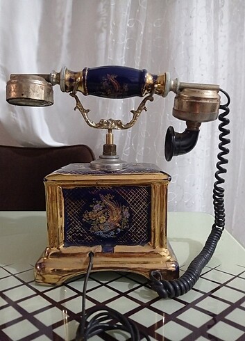  Beden Antika ev telefonu 