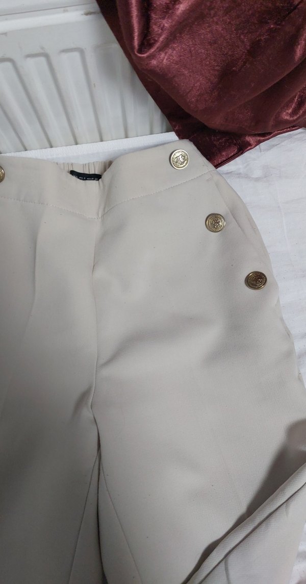 Düğmeli Bej Kadın Kumaş Pantolon - Görsel 4