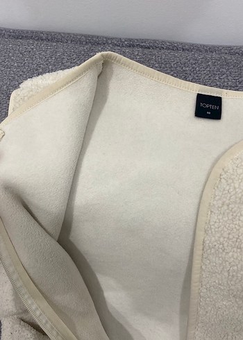 Kadın Beyaz Fermuarlı Kolsuz Yelek - Görsel 2